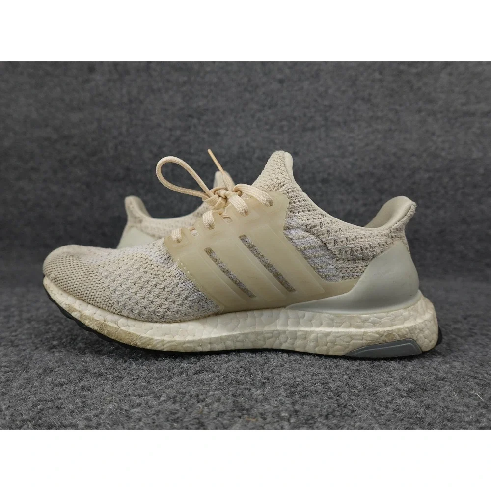 Adidas UltraBoost 5.0 DNA Women 7 Cream White GZ0447 Primeknit Running Shoes